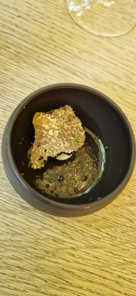 Mise En Bouche À la Truffe